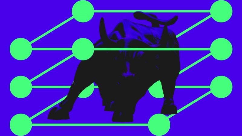 PEPE leads memecoin gains amid post-holiday crypto market altcoin rally